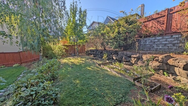 Building Photo - 4572 NW 175th Pl