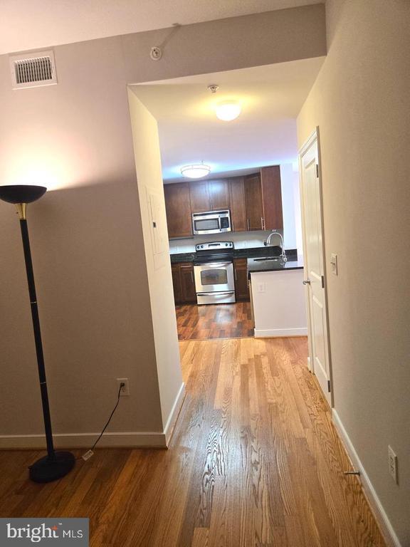 Building Photo - 155 Potomac Passage