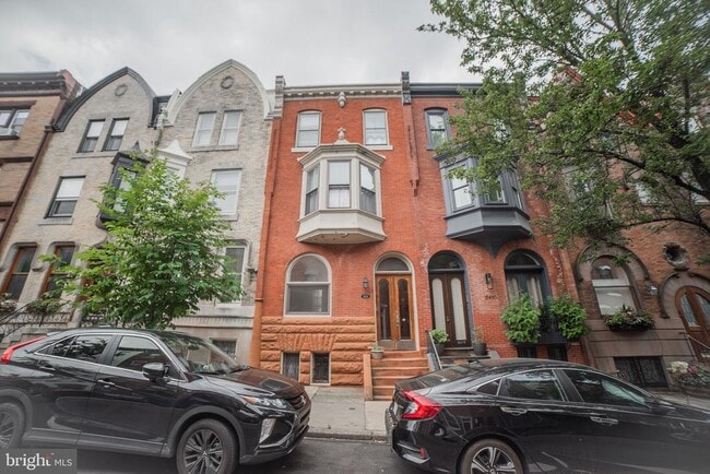 Building Photo - 2408 Spruce St