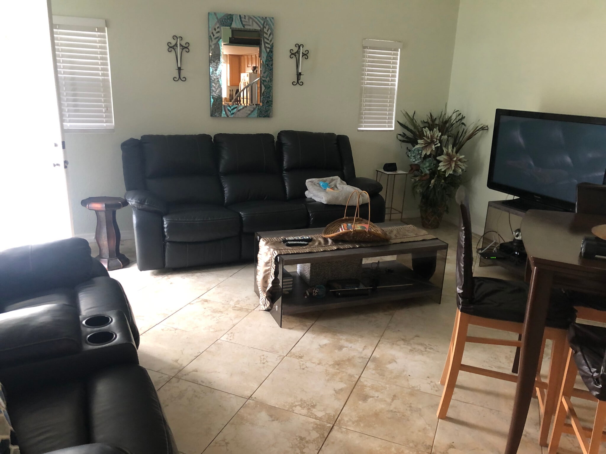 Building Photo - 2020 Lee Dr