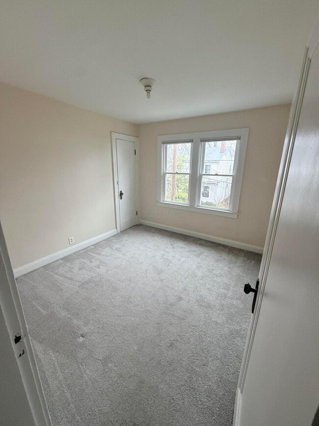 Building Photo - 2710 Dayton Ave