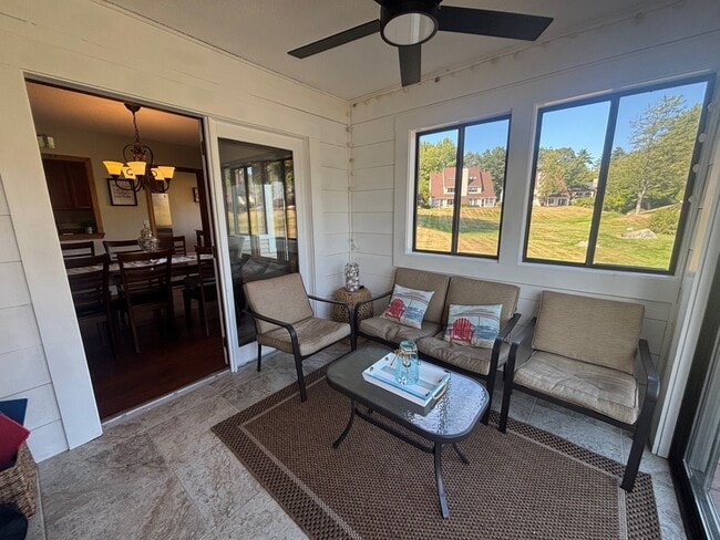 Building Photo - 14 Songbird Ln