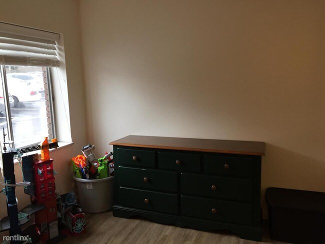 Building Photo - 8179 Ohio River Blvd