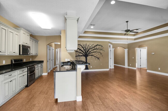 Building Photo - 6791 Flintwood St