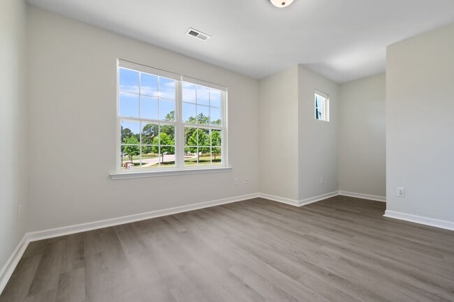 Building Photo - Duplex Rental Available in Garner – 4 Bed, 2.5 Bath with Garage & Private Backyard