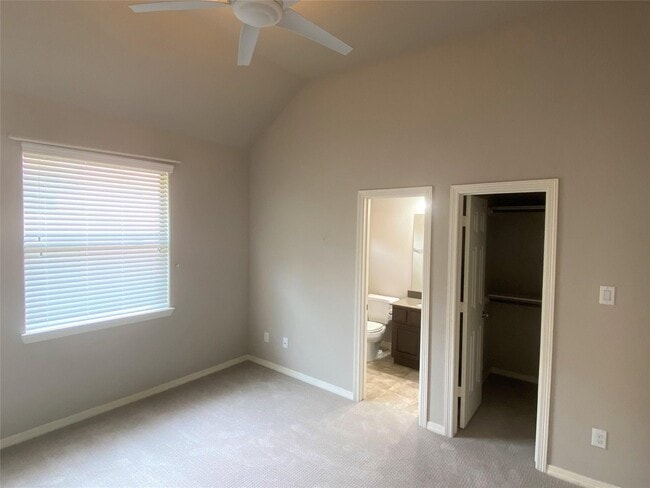 Building Photo - 3002 Soutine St