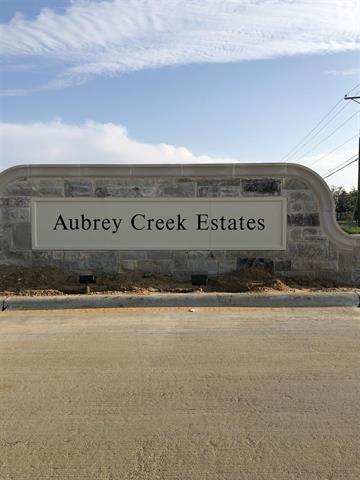 Building Photo - 634 Presidio St