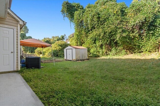 Building Photo - 5583 Windfall Ln