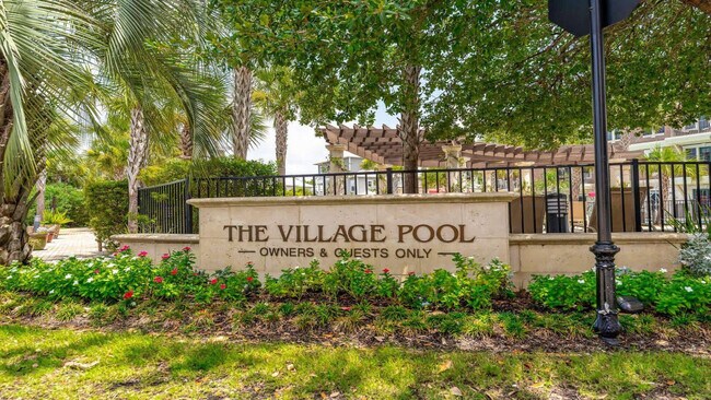 Building Photo - 10343 E County Hwy 30A