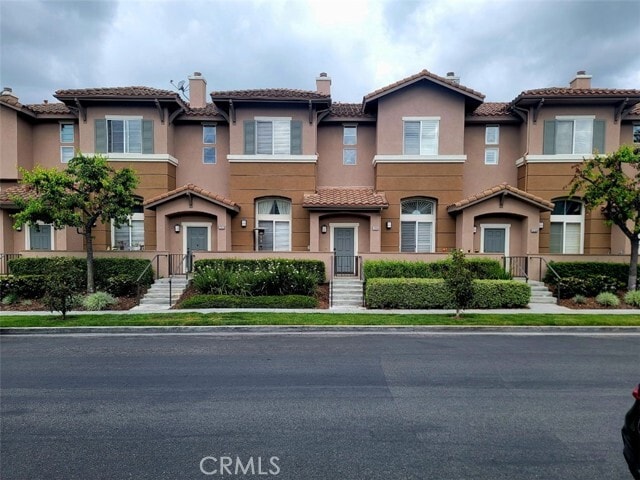 Primary Photo - 1256 Olson Dr
