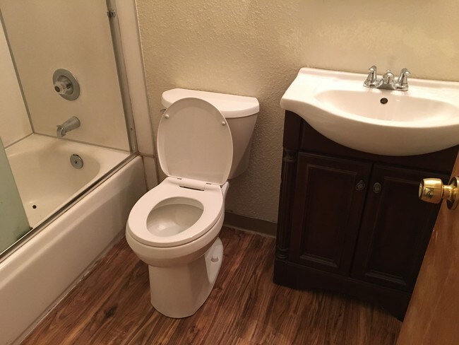 Primary Photo - 938 Carro Dr