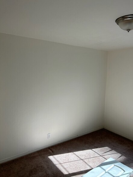 Building Photo - 4918 Ladera Sarina