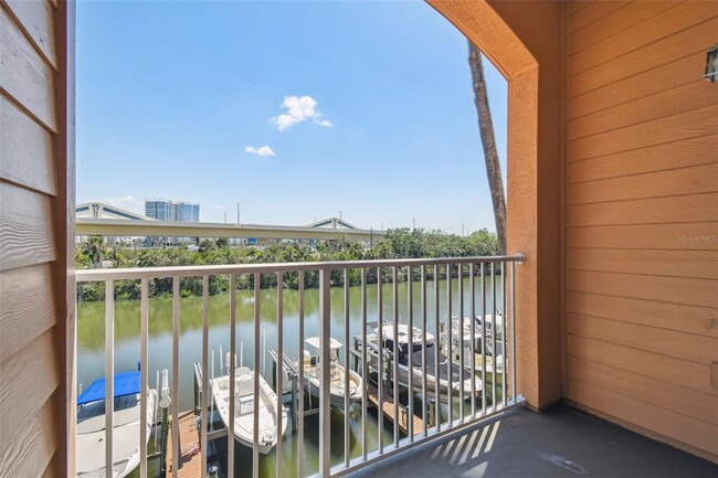 Building Photo - 5000 Culbreath Key Way