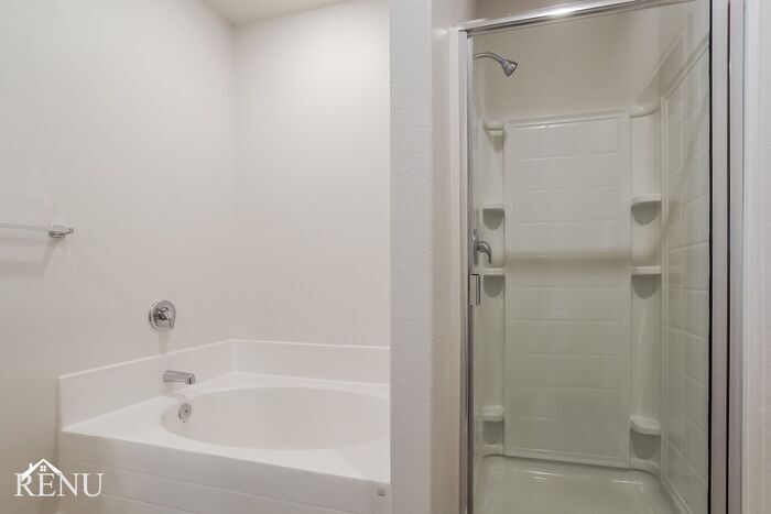 Building Photo - 10475 Red Cardinal Dr