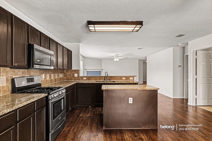 Building Photo - 1551 Brandywine Ln