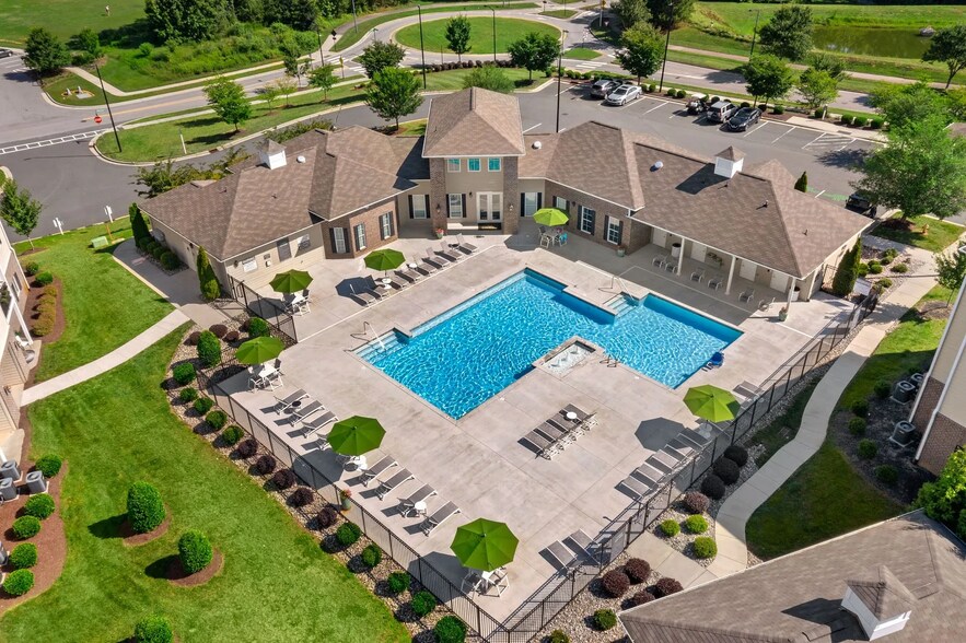 Building Photo - 100 Waterstone Park Cir