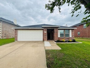 Building Photo - Spacious and Beautifully Maintained Arlington Home in Harris Ridge