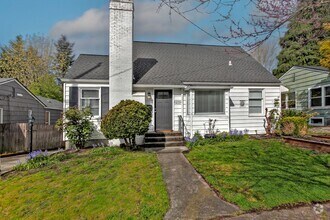 Building Photo - 4bd/1.75ba Seattle House