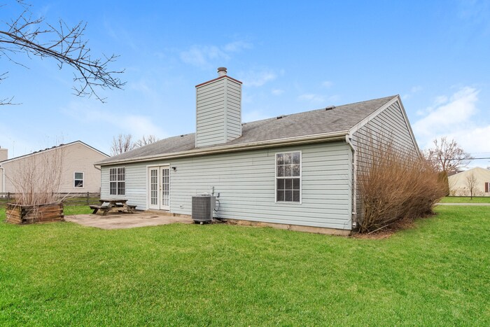 Building Photo - 935 Joy Dr