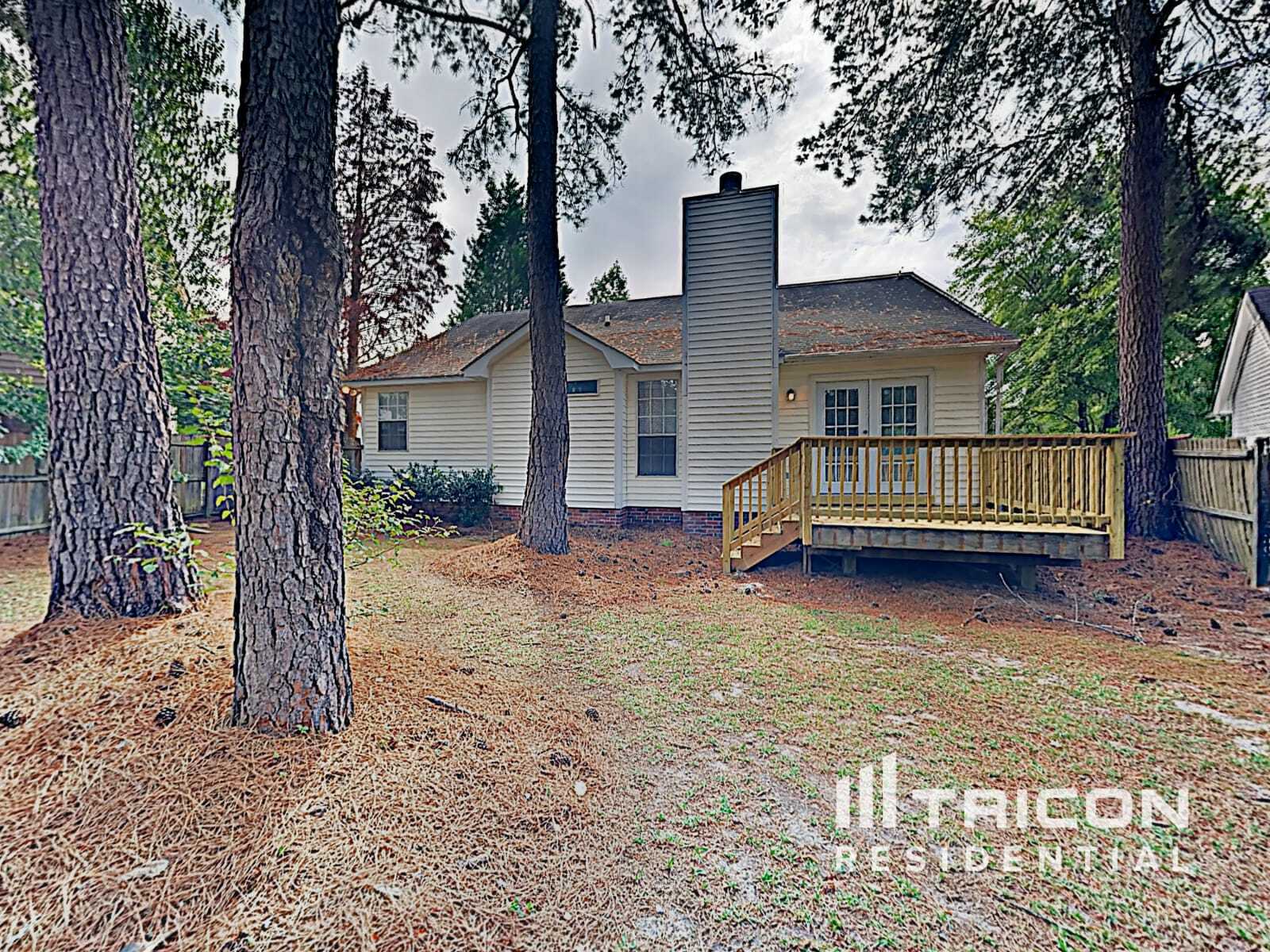Building Photo - 225 Salusbury Ln