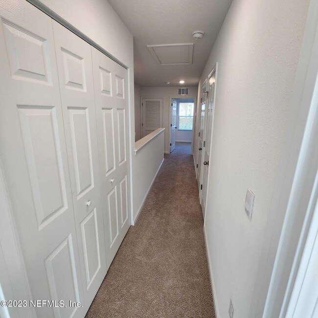 Building Photo - 8409 Zenith Cir