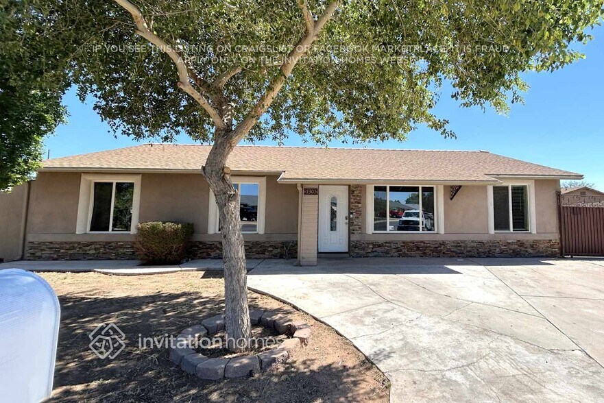Primary Photo - 7303 W Comet Ave