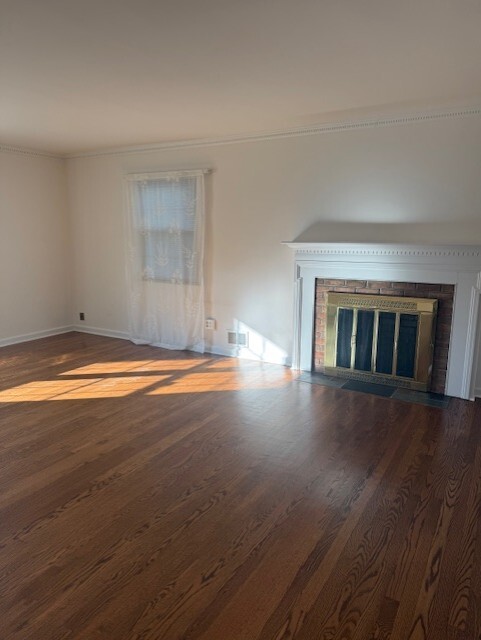 Living Room with wood burning fire place - 224 Prospect St