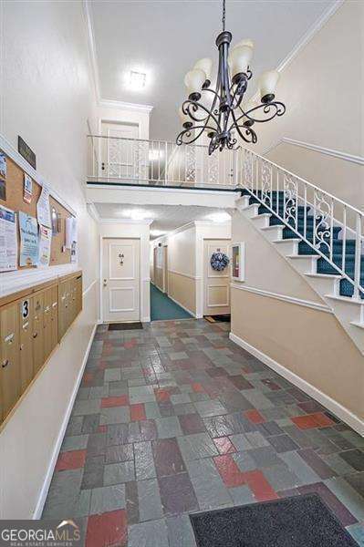 Building Photo - 6851 Roswell Rd