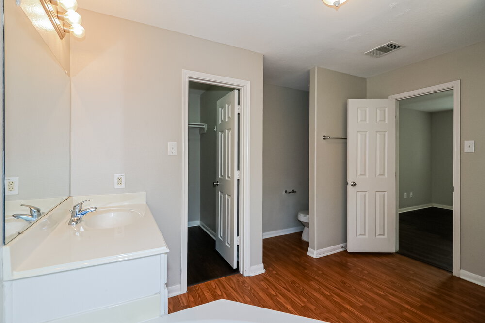 Building Photo - 4010 Cozy Trail Ct