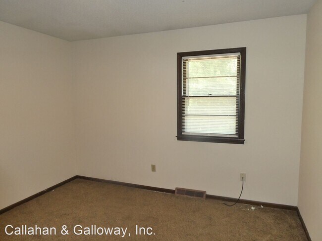 Building Photo - 3 br, 2 bath House - 2106 Primrose