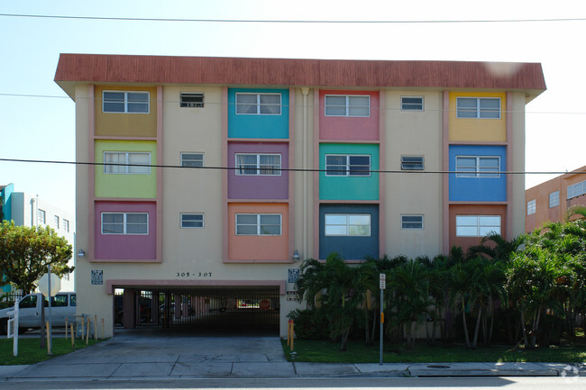 Building Photo - Monte Carlo Apartments
