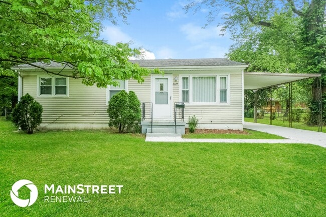 Primary Photo - 2224 Peaslee Rd