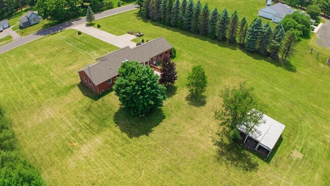 Building Photo - 5700 W M 36