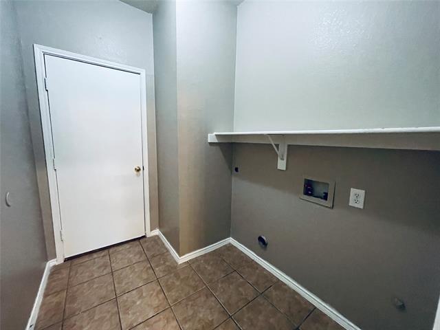 Building Photo - 6420 Lasalle Ln