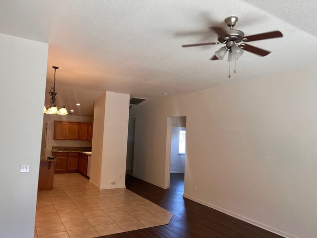 Building Photo - 3785-3785 Silvario Ct