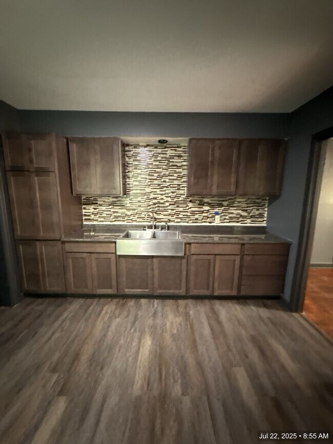 Building Photo - Welcome to your dream home!