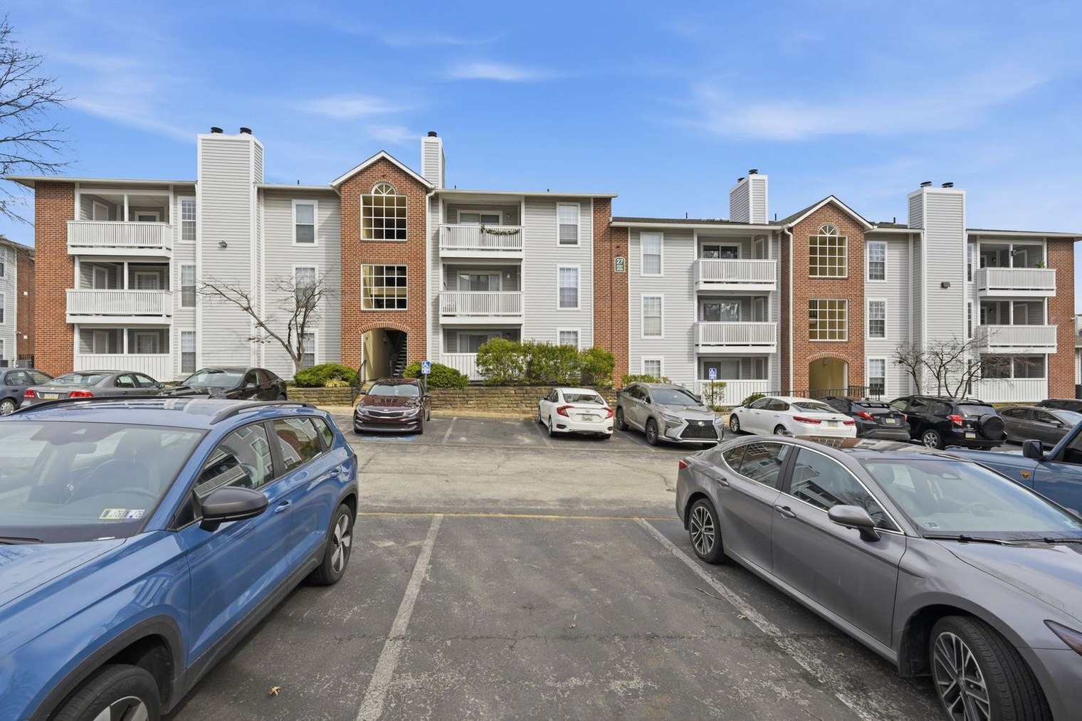 Building Photo - 4040 Presidential Blvd