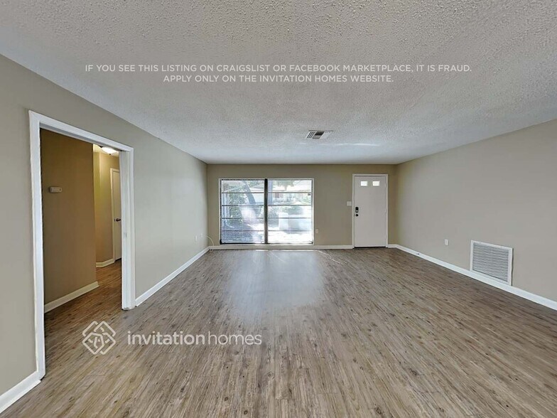 Building Photo - 209 Nestlebranch Dr