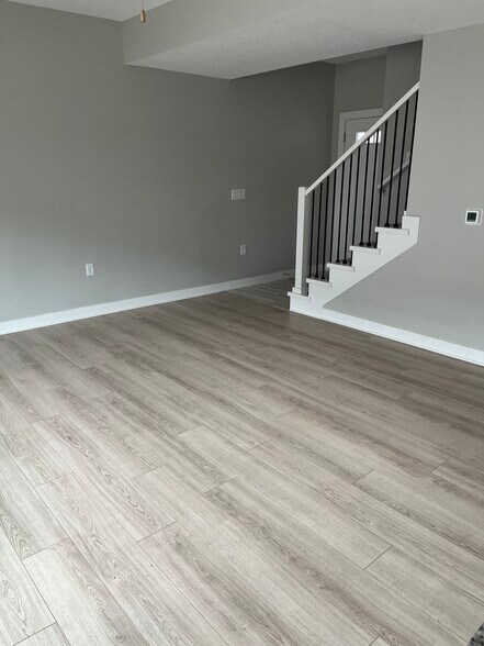 LVP throughout main floor - 9614 Turnpoint Dr