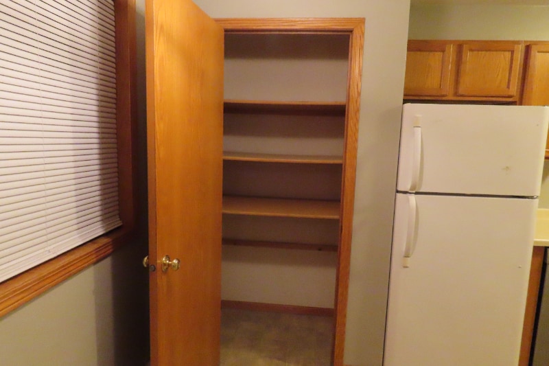 Building Photo - 2025 S Main St