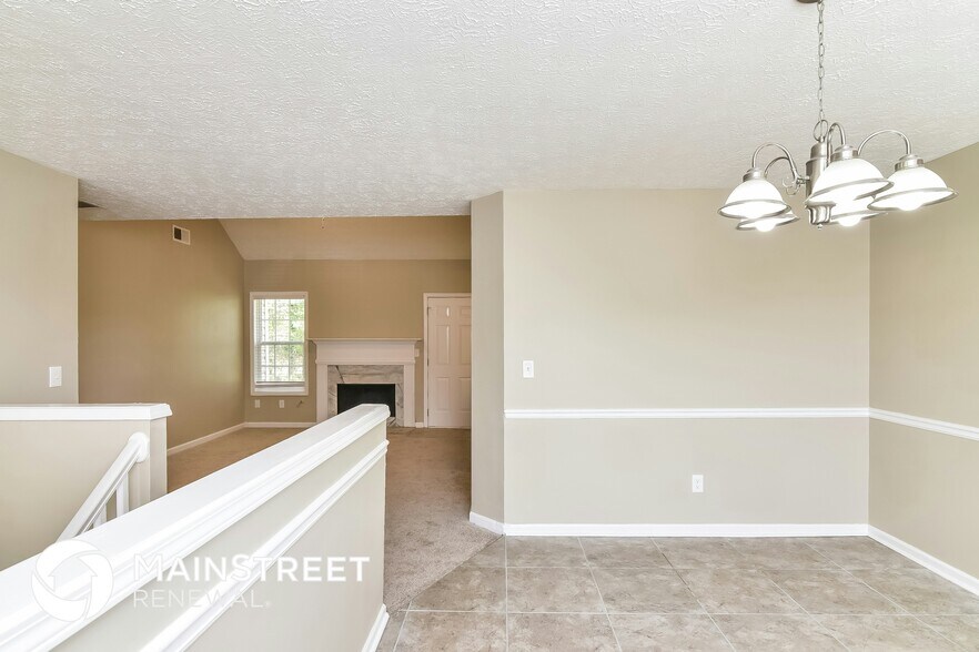 Building Photo - 5516 Mayfair Crossing Dr