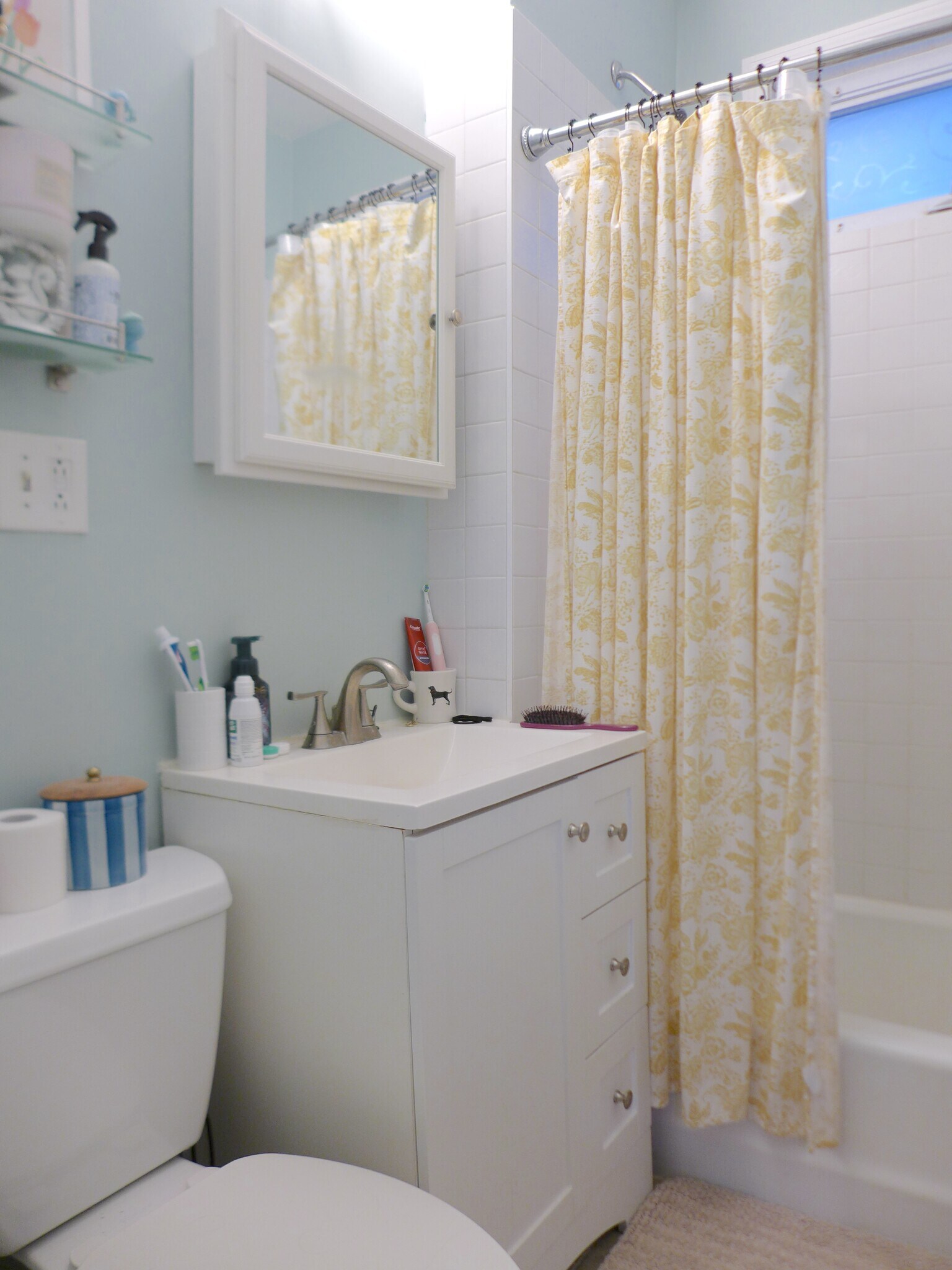 Building Photo - 6 Bucknam St