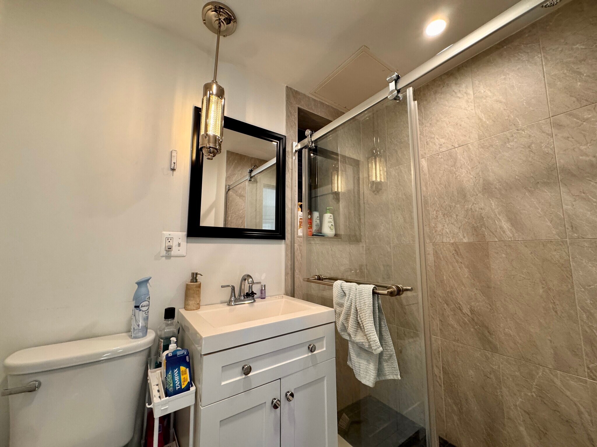 Building Photo - 1510 Tremont St