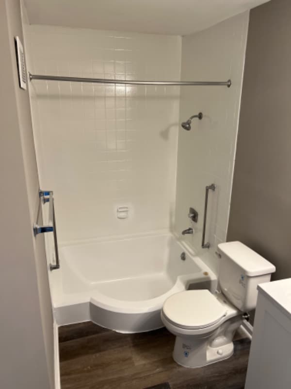 Building Photo - 3346 Huntley Sq Dr