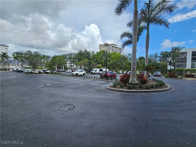 Building Photo - 400 Flagship Dr