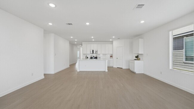 Building Photo - 2657 Gallic Rooster