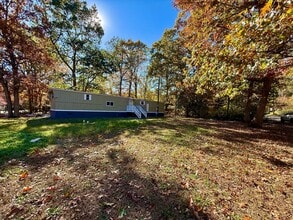 Building Photo - Spacious 2 bed, 1.5 bath Home FOR RENT in Commercial Twp $1400