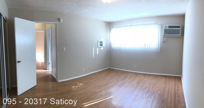Building Photo - 20317 Saticoy St