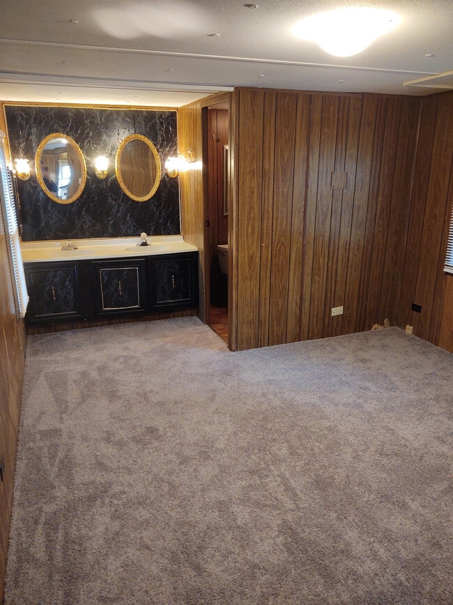Building Photo - 2827 Forest Edge Way