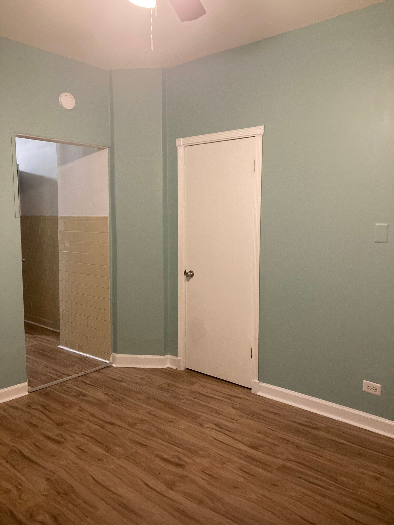 Living room - 2319 W 25th St